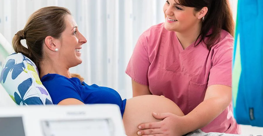 Midwife for Emotional Support During Pregnancy